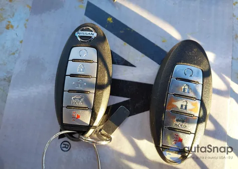 2017 Nissan Pathfinder Sl z USA, uszkodzony, nr VIN 5N1DR2MM1HC660277